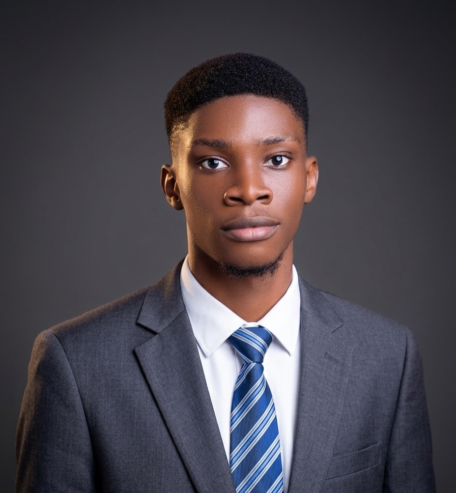 Tomiwa Ashaye, DevOps Engineer
